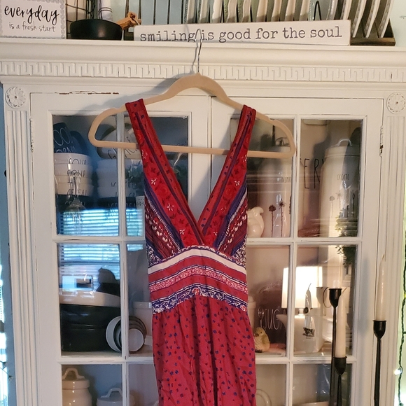 Angie Dresses & Skirts - Angie red hippie dress